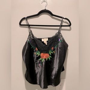 Vintage Victoria’s Secret embroidered lace top